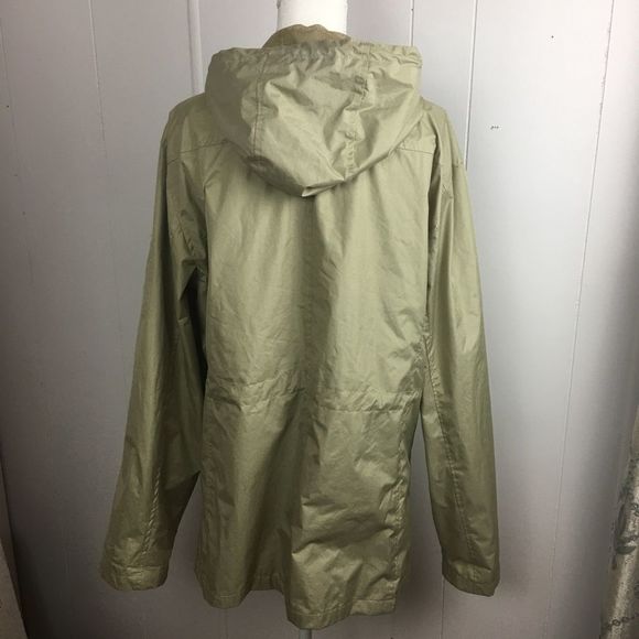 I 5 woman’s jacket size XXL color tan. - Picture 4 of 5